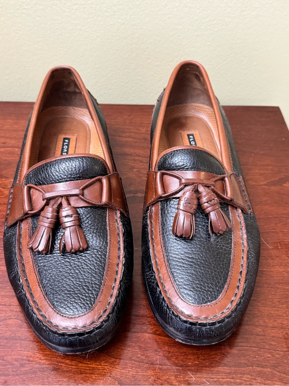 Florsheim Two-Tone Tassel Loafers in Black & Brown size 10.5 EEE Wide
